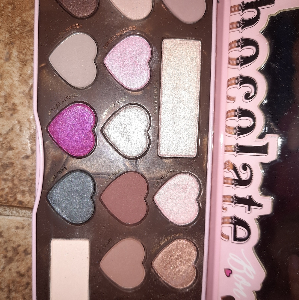Too faced chocolate bon boys eyeshadow